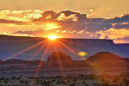 View of the Magnificent Sunset over Needles District taken from the Pothole Point