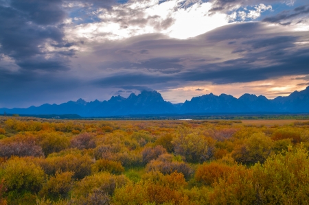 Dramatic Sky over Grand Teton Peaks - Wyomingの写真素材