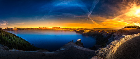 Oregon Landscape Crater Lake Panorama at Sunrise の写真素材