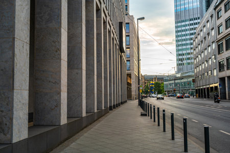 Summer Evening in Hamburg: Cityscape with Modern Architectureの写真素材