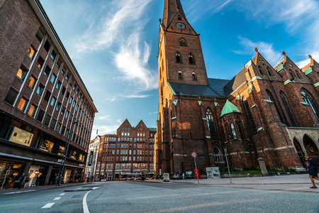 Stunning View of Historic Hamburg Architecture in Summerの写真素材