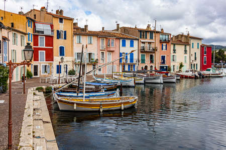 View of Martigues, district of the island, the Venice of Provence, welcome to Provence.のeditorial素材