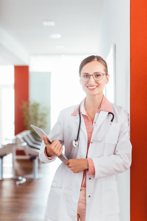 Doctor woman in her practiceの写真素材