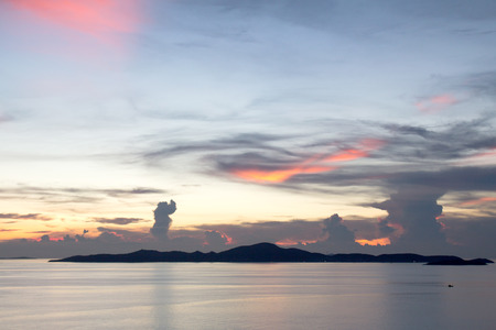 evening sunset sun sky seaの写真素材