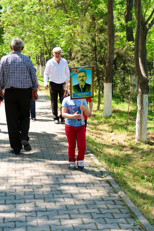 Shymkent, Kazakhstan, - May 9, 2017: Mass folk festivities in the park. Victory of the Red Army and the Soviet people in the Great Patriotic War of 1941-1945.のeditorial素材