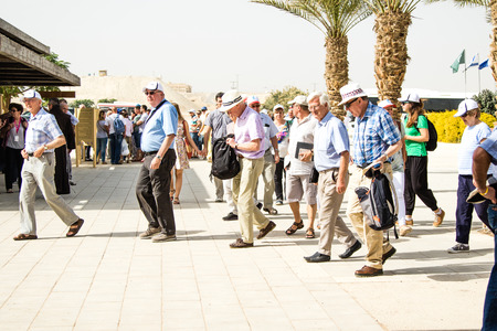 JERICHO, ISRAEL - NOVEMBER 14. 2017: Pilgrims and tourists on Jordan River in Qasr el Yahud.のeditorial素材