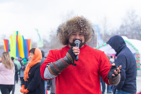 Petropavlovsk, Kazakhstan - May 1, 2019: Songs and dances in the national costumes of the peoples of Kazakhstan. May 1 in Kazakhstan is the Day of Unity of the People.のeditorial素材