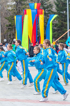 Petropavlovsk, Kazakhstan - May 1, 2019: Songs and dances in the national costumes of the peoples of Kazakhstan. May 1 in Kazakhstan is the Day of Unity of the People.のeditorial素材