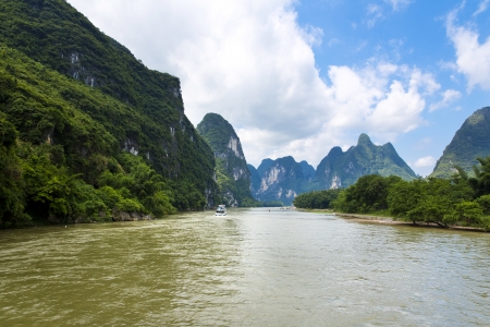 Beautiful Yu Long river Karst mountain landscape in Yangshuo の写真素材