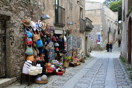Erice, Trapani, Italia, stone paved street and touristic shopsのeditorial素材