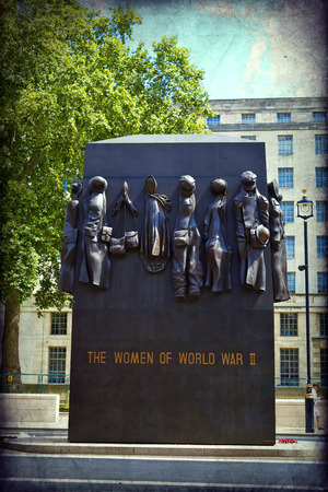 LONDON, UK - July 28, 2010: The Monuments to the Women of World War II and field marshal Alan Francis Brooke on March 30, 2006 in London, UK. The clothes symbolize different jobs women undertookのeditorial素材