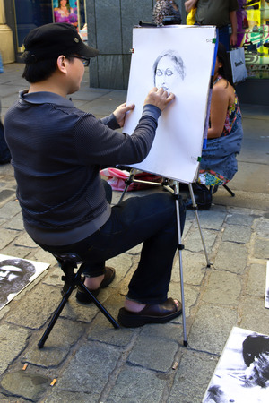LONDON, JULY 1, 2010: Painter Street in Covent Garden, London, Englandのeditorial素材