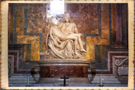 Michelangelo's Pieta in St. Peter's Basilica in Romeのeditorial素材
