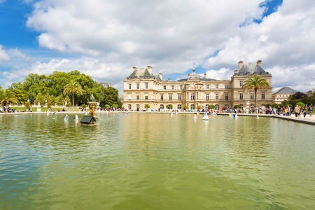 Luxembourg Palace and octagonal basin. The Jardin du Luxembourg is the second largest public park in Paris, France. The park is the garden of the French Senateのeditorial素材