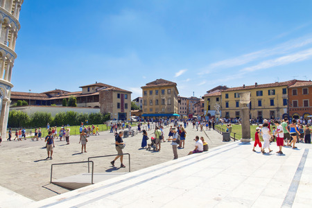PISA, ITALY, August 14, 2011: Piazza dei Miracoli complex with the leaning tower of Pisaのeditorial素材