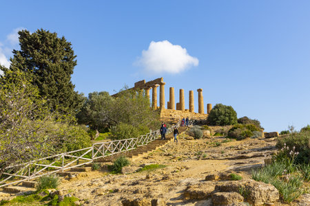 Temple of Hera Lacinia, Juno, in the Valley of the Temples in Agrigento, Sicilyのeditorial素材