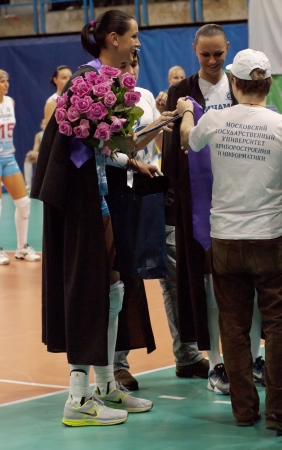 MOSCOW, RUSSIA - FEBRUARY 18  greetings of V  Goncharova and N  Obmochaeva just before game Dynamo MSC  vs Omichka Omsk  on February 18, 2013 in Moscow, Russiaのeditorial素材