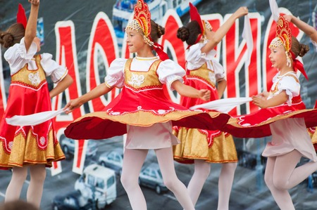 MOSCOW, SEPTEMBER 9: Culture folk collective Rodnichok dance on a scene on Day of Moscow city on September, 9, 2014 in Moscow, Russiaのeditorial素材