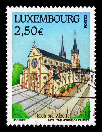 MOSCOW, RUSSIA - AUGUST 18, 2018: A stamp printed in shows , serie, circa 19のeditorial素材