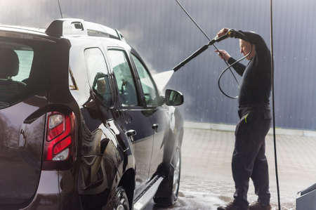 Kaliningrad, Russia, August 16, 2020, Kaliningrad regional Museum of fine arts, Leninsky Prospekt, Konigsberg exchange Buildingのeditorial素材