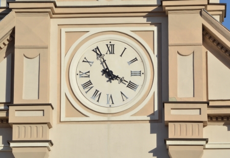  Outdoor Clock
