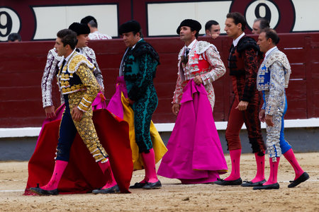 Madrid, Spain- June 2, 2022: Rafael Gonzalez suffers a catch during his alternative at the Las Ventas bullring in Madrid. bullfights Bullfighter with a crutch.のeditorial素材