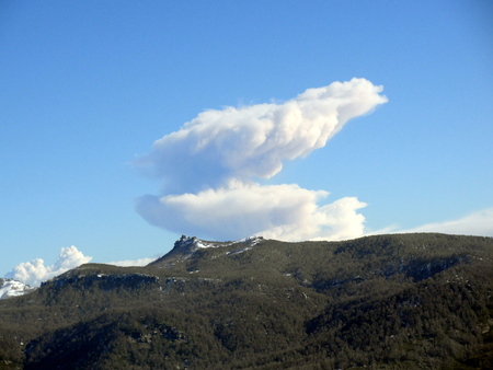 disassemble Volcanic cloudsの写真素材