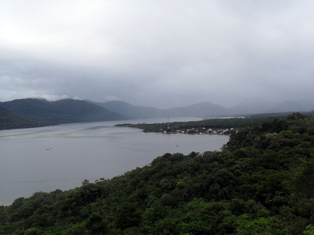  Great lake between hillsの写真素材