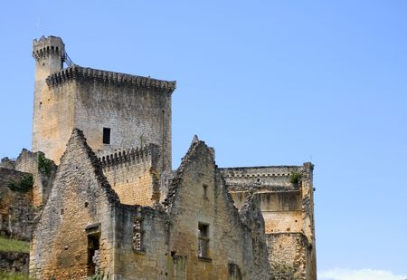 Chateau de Commarque, Les Eyzies, Dordogne (Perigord), Aquitaine, Franceの写真素材
