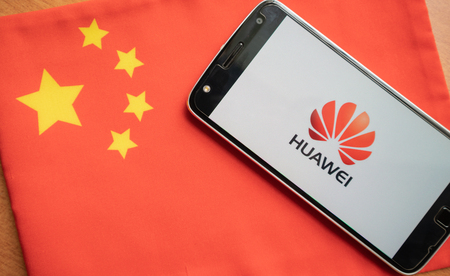 Bangalore, India, June 4, 2019 Huawei Logo in Mobile on chinese flagのeditorial素材