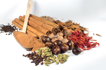 Cardamon, cloves, Black pepper, white pepper, cinnamon, cinnamon power,nutmeg,mace
