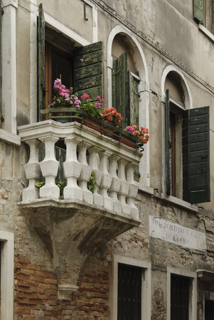 VENICE, ITALY - APRIL 19, 2009: Details of the picturesque and romantic city of Venice (Venice), Italyのeditorial素材