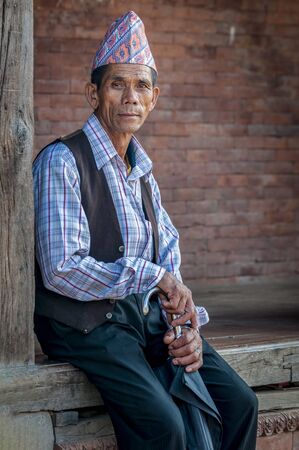 BHAKTAPUR, NEPAL AUGUST 13, 2018: Unidentified Nepalese Newari man in Bhaktapur, Nepalのeditorial素材