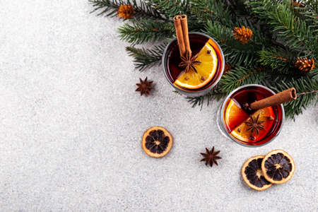 Christmas mulled wine. Traditional German Gluhwein with spices and fruits. Hot winter drinkの写真素材