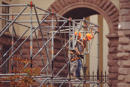 Kiev, Ukraine - June 22, 2017: workers build scaffolding for the construction of a stage on Khreshchatyk in Kievのeditorial素材
