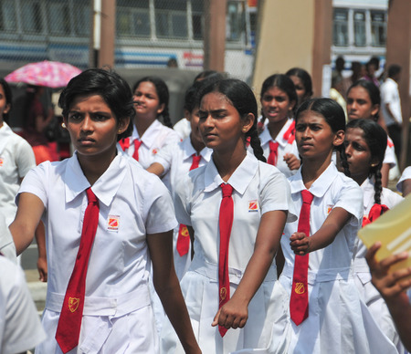 Hikkaduwa Sri Lanka  Feb 1 2012. Hundreds of unidentified school children marching in the Victory Day in Hikkaduwa Sri Lanka.のeditorial素材