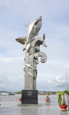 CHAU DOC, VIETNAM - JANUARY 2, 2015. Ba Sa Fish statue in Chau Doc town in southern Vietnam. Chau Doc is a city in the heart of the Mekong Delta.のeditorial素材
