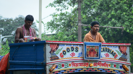 Delhi, India - Sep 3, 2015. Indian people on the local bus in Delhi. Buses take up over 90% of public transport in Indian cities, serve as a cheap and convenient mode of transport.のeditorial素材