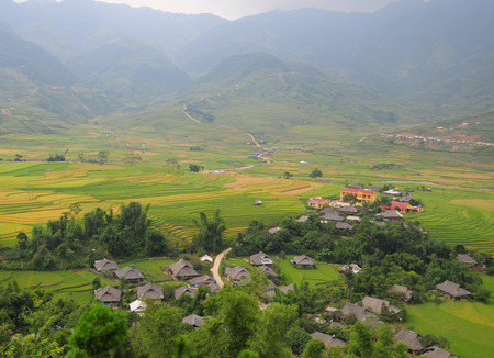 Sapa, Vietnam - Aug 12, 2015. Hmong village between the rice fields in Sapa, Vietnam. Sa Pa has the biggest market in the province and also is famous for the terraced rice fields.のeditorial素材