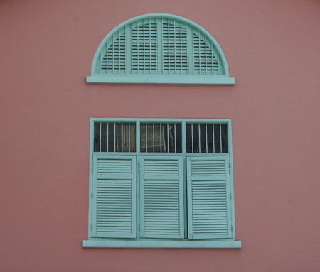 Vintage windows in Singapore. Traditional architecture in Singapore includes vernacular Malay houses.のeditorial素材