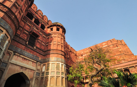 Details of Agra Fort at the sunny day in India. The fort was built by the Mughals, can be more accurately described as a walled city in Agra, India.のeditorial素材