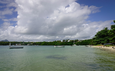 Seascape of the Ile Aux Cerfs Island, Flacq, Mauritius. The island is one of the must place to visit and see in Mauritius.のeditorial素材