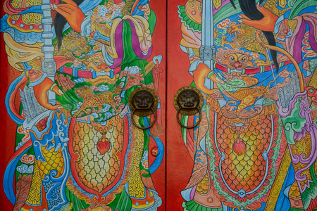 Decorations of the gate of Chinese temple in Chinatown, Penang, Malaysia.の写真素材