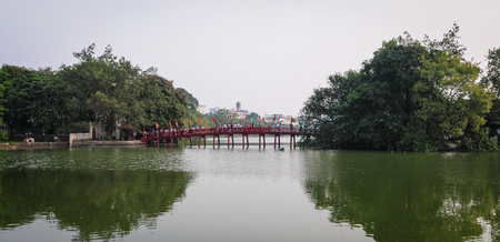 Hanoi, Vietnam - Sep 22, 2013. The Huc Bridge and Hoan Kiem Lake in Hanoi, Vietnam. From 1010 until 1802, Hanoi was the most important political centre of Vietnam.のeditorial素材