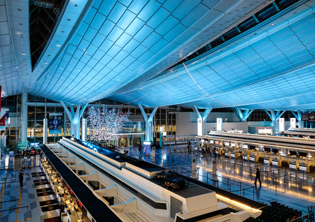 Tokyo, Japan - Jan 4, 2016. Interior of Departure Terminal of Haneda Airport in Tokyo, Japan. Haneda was the primary international airport serving Tokyo until 1978.のeditorial素材