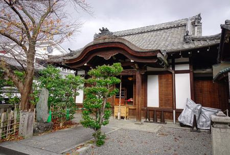 Kyoto, Japan - Nov 29, 2016. Traditional ancient wooden house in Kyoto, Japan. Kyoto served as Japan capital and the emperor residence from 794 until 1868.のeditorial素材
