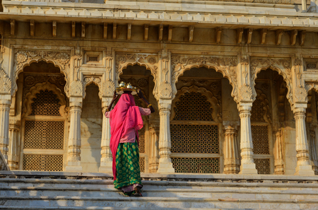 An Indian prayer coming to the Jaswant Thada Temple in Jodhpur, India.のeditorial素材