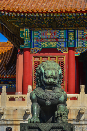 A bronze lion at Forbidden City in Beijing, China.のeditorial素材