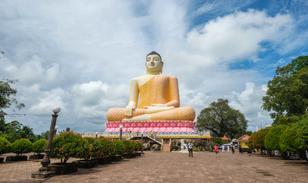 Dambulla, Sri Lanka - Sep 8, 2015. The Giant Buddha at temple in Dambulla, Sri Lanka. There are around 6,000 Buddhist monasteries on Sri Lanka.のeditorial素材