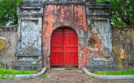Ancient gate of the Imperial City (The Citadel). Citadel in Hue is enlisted in UNESCO World Heritage Sites in 1993.のeditorial素材